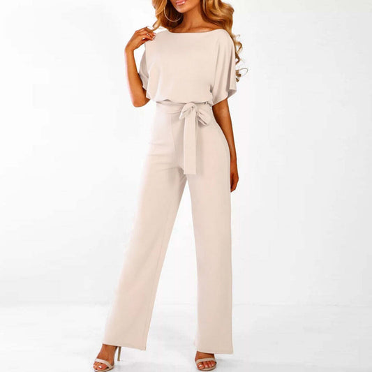 Simple and chic jumpsuit