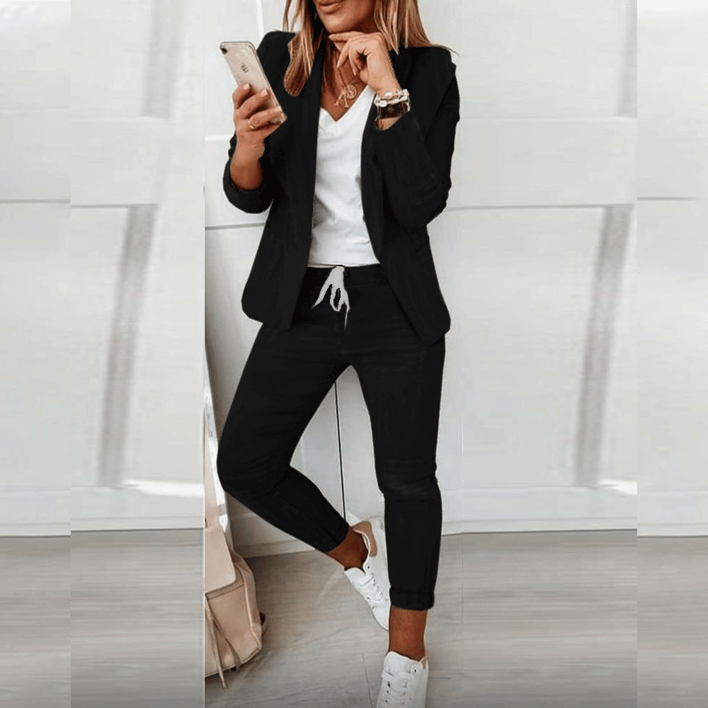 Elegant and comfortable blazer set