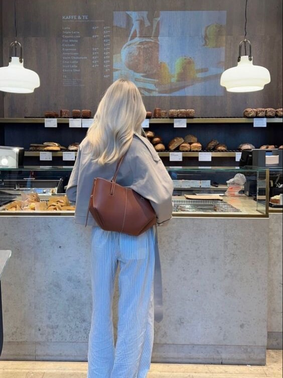 Vintage Tote Bag for Women Spacious Shoulder Bag